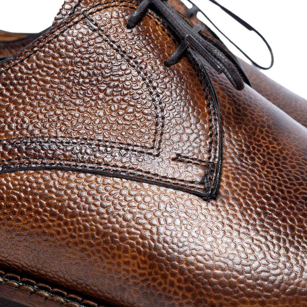 BELMOND, detalle de la piel de grano